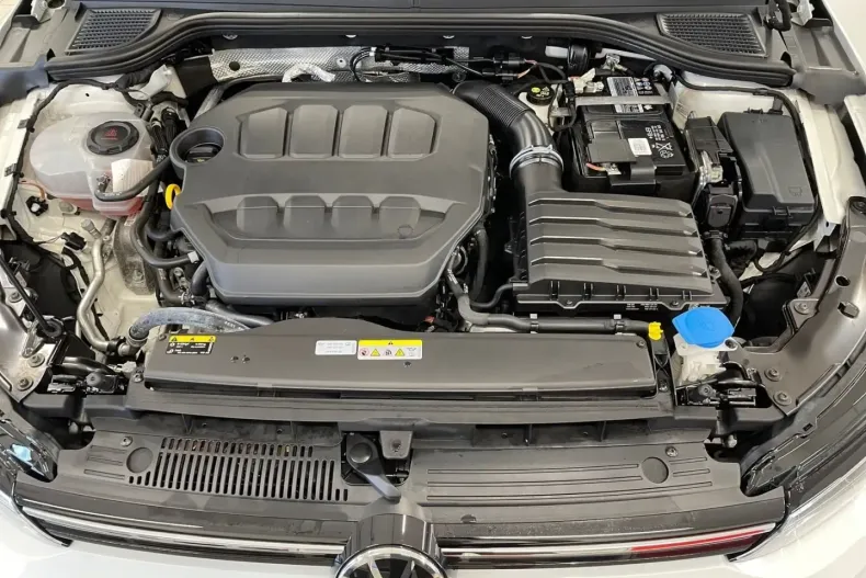 Volkswagen Golf din 2022 cu 64.495 km - oferta VOL172477 - foto 7