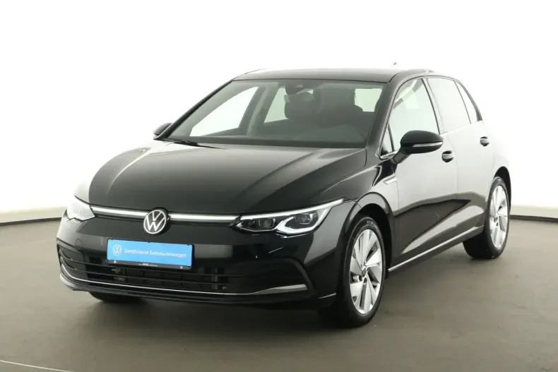 Volkswagen Golf din 2022 cu 44.839 km - oferta VOL172478 - foto 1