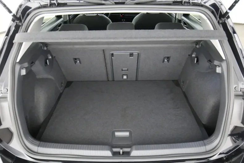 Volkswagen Golf din 2022 cu 44.839 km - oferta VOL172478 - foto 24