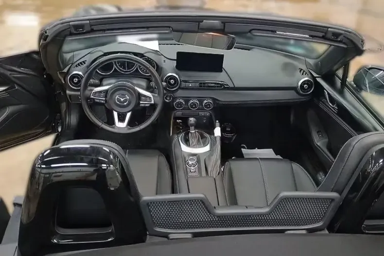 Mazda MX-5 din 2024 cu 19.900 km - oferta MAZ172479 - foto 15