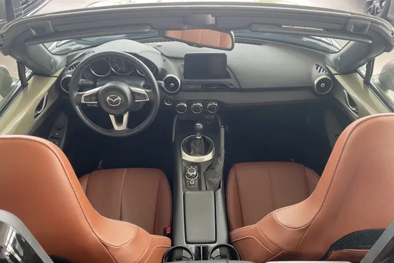 Mazda MX-5 din 2023 cu 26.800 km - oferta MAZ172481 - foto 6