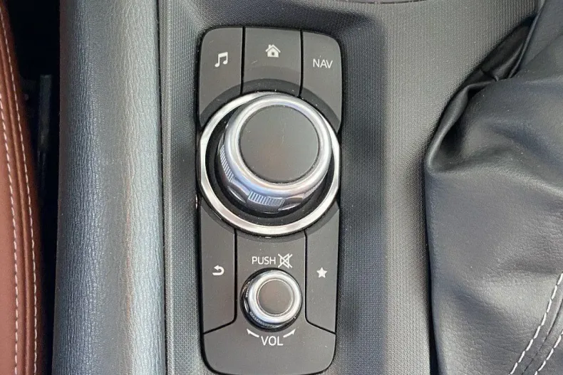 Mazda MX-5 din 2023 cu 26.800 km - oferta MAZ172481 - foto 7