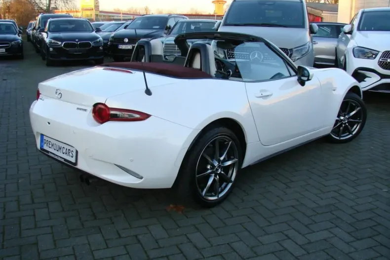 Mazda MX-5 din 2022 cu 10.139 km - oferta MAZ172482 - foto 3