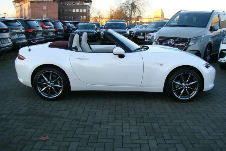Mazda MX-5 din 2022 cu 10.139 km - oferta MAZ172482 - foto 4