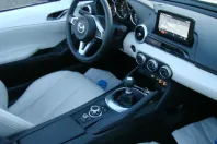 Mazda MX-5 din 2022 cu 10.139 km - oferta MAZ172482 - foto 15