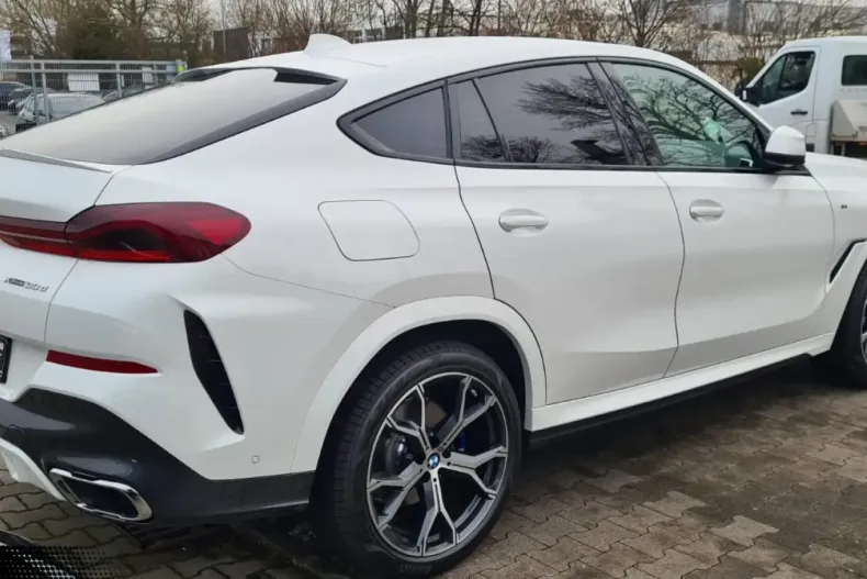 BMW X6 din 2022 cu 67.000 km - oferta BMW172487 - foto 2