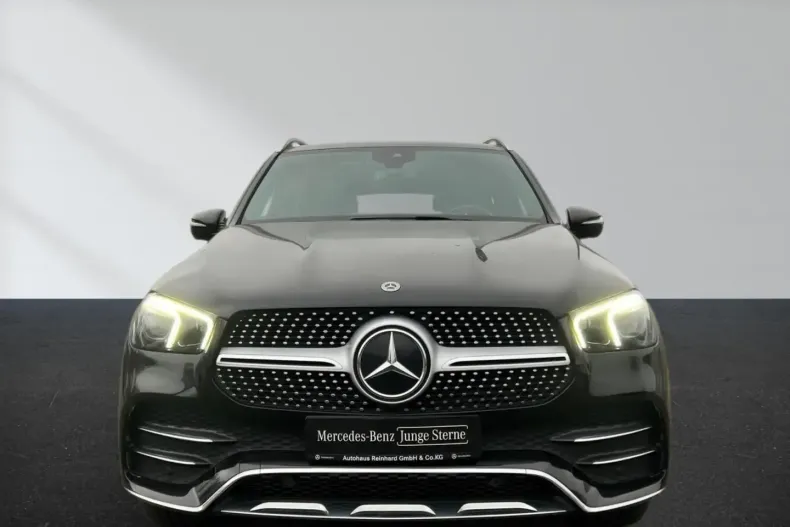 Mercedes-Benz GLE 300 din 2024 cu 41.330 km - oferta MER172491 - foto 1