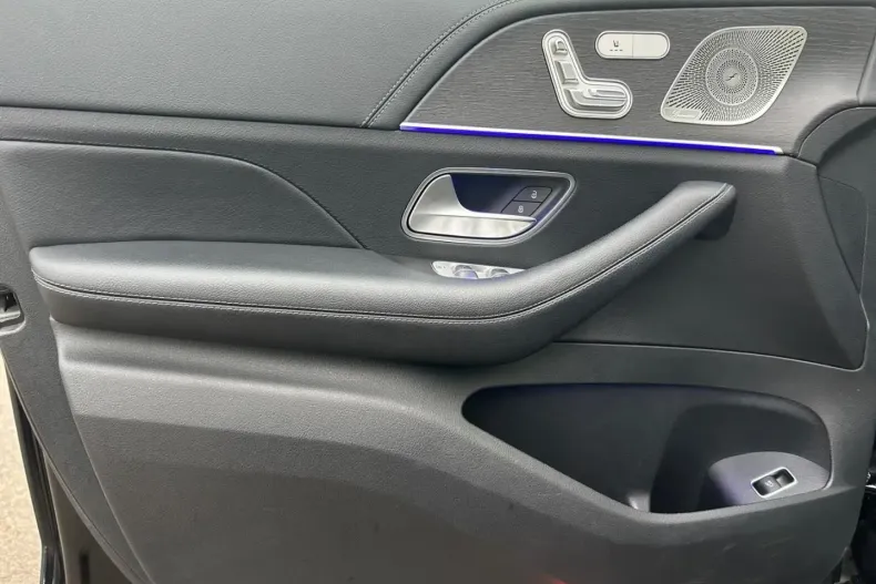 Mercedes-Benz GLE 300 din 2024 cu 41.330 km - oferta MER172491 - foto 6