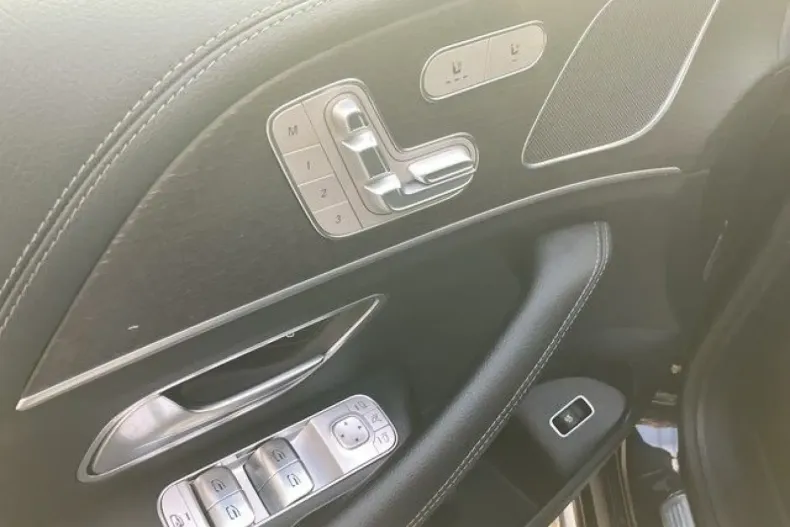 Mercedes-Benz GLE 300 din 2024 cu 27.650 km - oferta MER172498 - foto 12