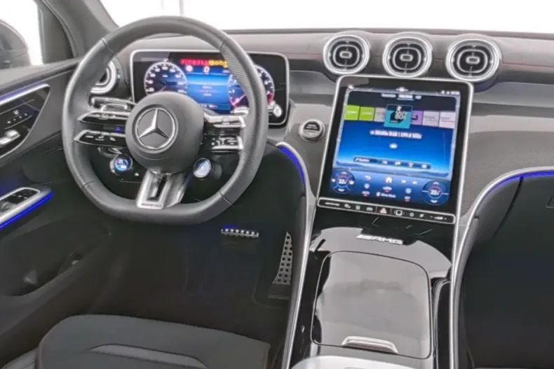 Mercedes-Benz GLC 43 AMG din 2025 cu 13.683 km - oferta MER172509 - foto 8