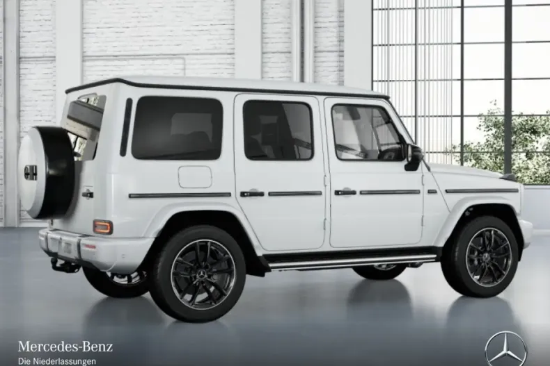 Mercedes-Benz G 500 din 2024 cu 4.610 km - oferta MER172511 - foto 8