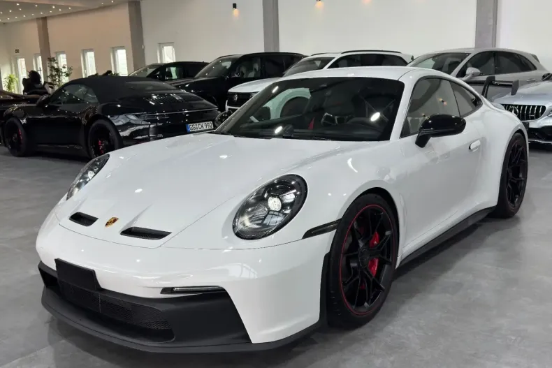 Porsche 992 din 2022 cu 30.000 km - oferta POR172512 - foto 1