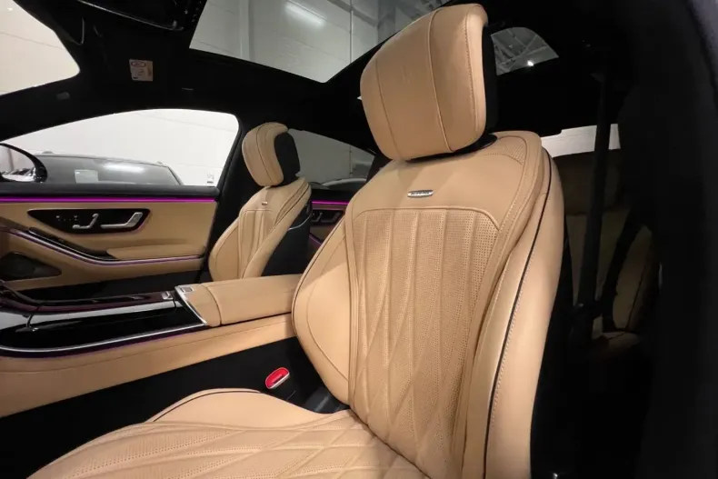 Mercedes-Benz S 63 AMG din 2024 cu 10.740 km - oferta MER172520 - foto 3