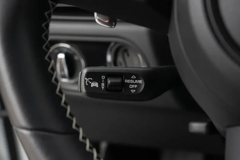 Porsche Macan din 2024 cu 13.800 km - oferta POR172522 - foto 31