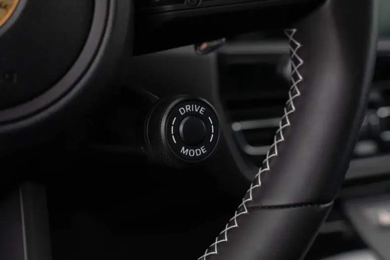 Porsche Macan din 2024 cu 13.800 km - oferta POR172522 - foto 33