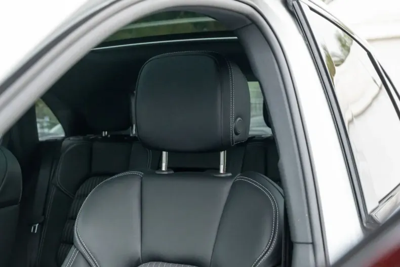 Porsche Macan din 2024 cu 13.800 km - oferta POR172522 - foto 37