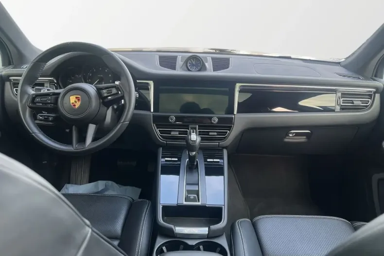Porsche Macan din 2023 cu 35.900 km - oferta POR172525 - foto 4