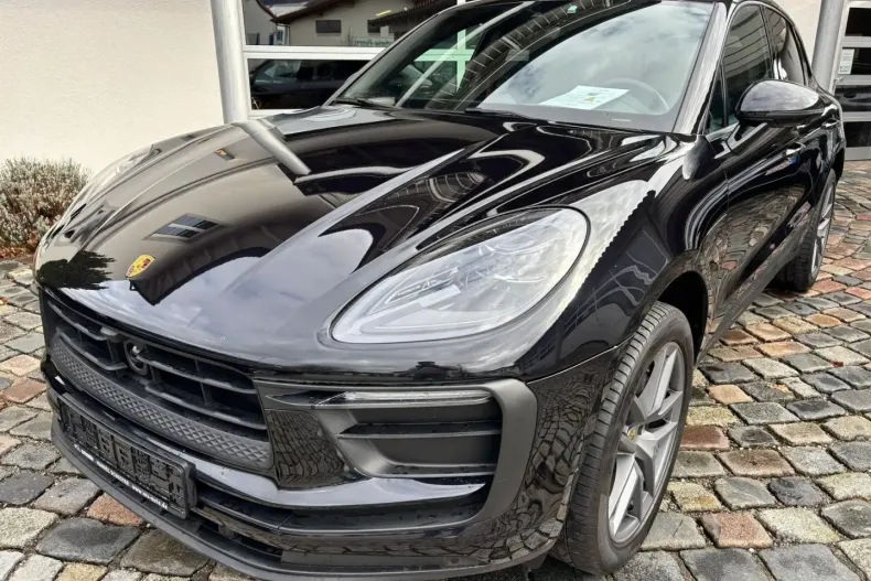 Porsche Macan din 2023 cu 32.900 km - oferta POR172526 - foto 1