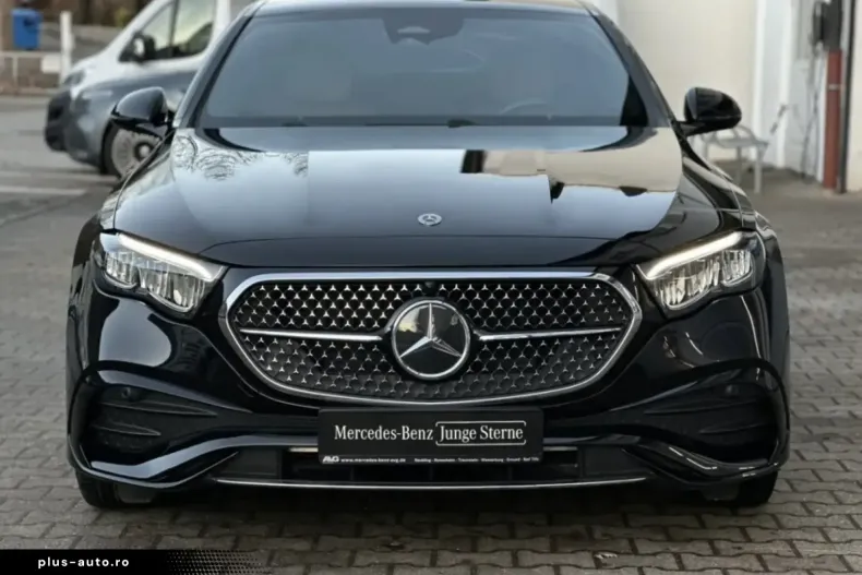 Mercedes-Benz E 300 din 2024 cu 30.975 km - oferta MER172527 - foto 4