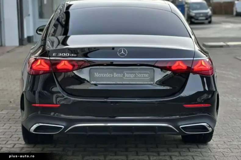 Mercedes-Benz E 300 din 2024 cu 30.975 km - oferta MER172527 - foto 8