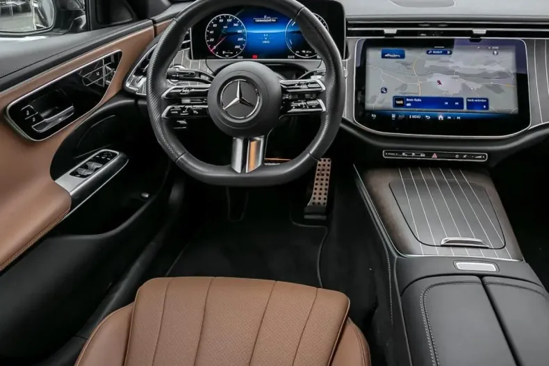 Mercedes-Benz E 300 din 2024 cu 19.999 km - oferta MER172530 - foto 2