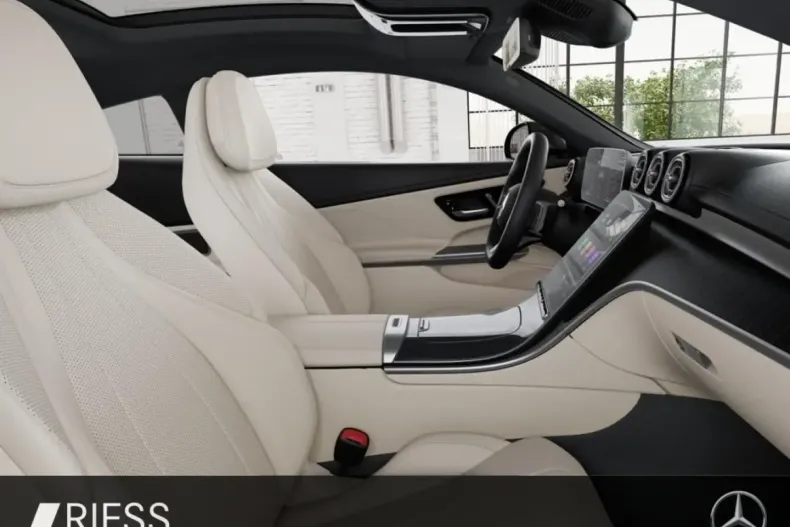 Mercedes-Benz CLE 300 din 2024 cu 18.900 km - oferta MER172532 - foto 3