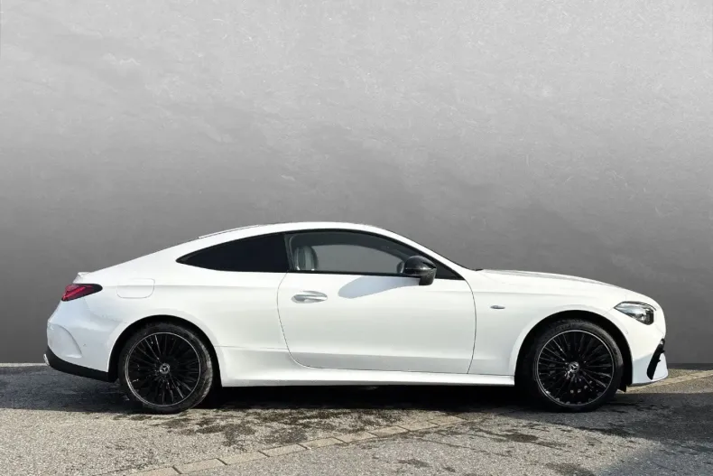 Mercedes-Benz CLE 300 din 2025 cu 19.244 km - oferta MER172534 - foto 1