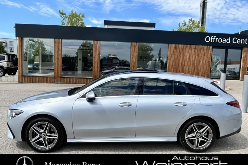 Mercedes-Benz CLA 250 din 2024 cu 11.276 km - oferta MER172537 - foto 4