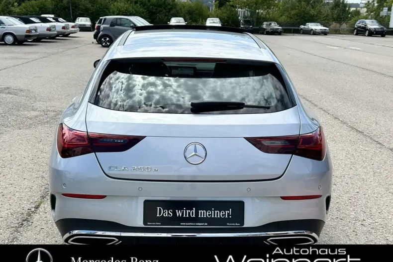 Mercedes-Benz CLA 250 din 2024 cu 11.276 km - oferta MER172537 - foto 10
