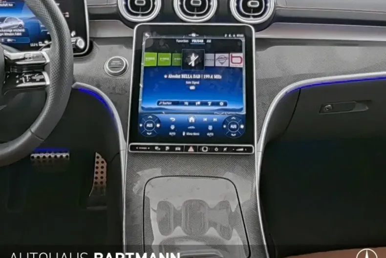 Mercedes-Benz C 400 din 2024 cu 4.620 km - oferta MER172539 - foto 7