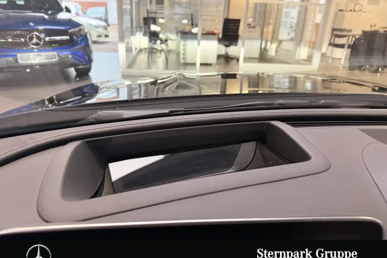 Mercedes-Benz C 300 din 2024 cu 14.863 km - oferta MER172543 - foto 13