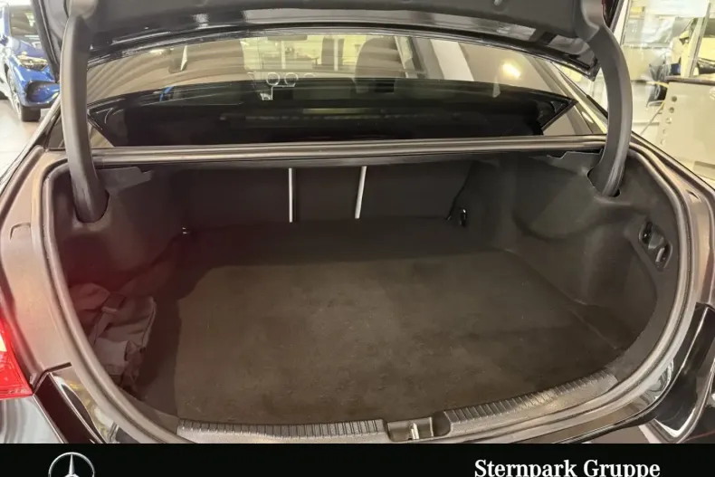 Mercedes-Benz C 300 din 2024 cu 14.863 km - oferta MER172543 - foto 21