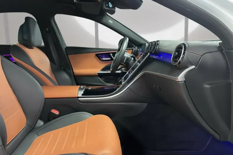 Mercedes-Benz C 300 din 2024 cu 18.427 km - oferta MER172544 - foto 2