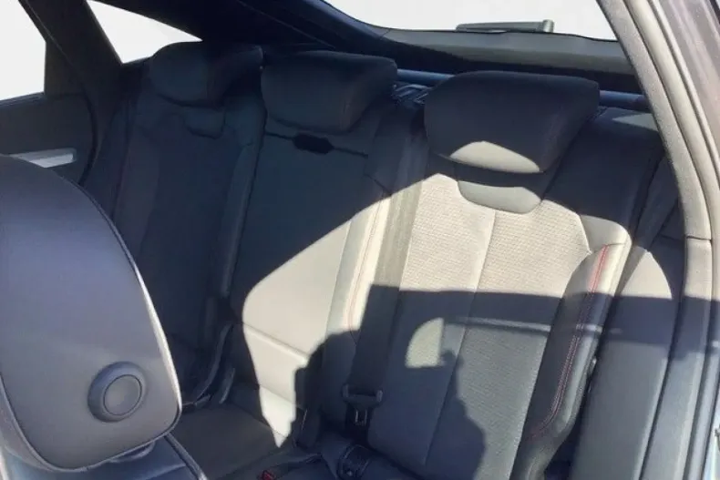 Audi Q5 din 2024 cu 19.609 km - oferta AUD172547 - foto 9