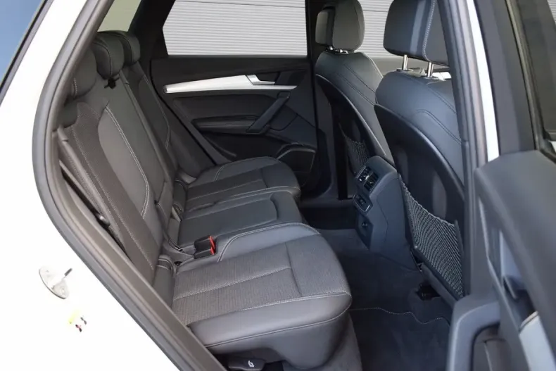 Audi Q5 din 2024 cu 9.800 km - oferta AUD172548 - foto 6