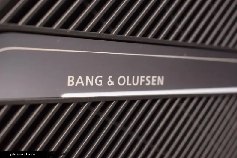 Audi Q5 din 2024 cu 9.800 km - oferta AUD172548 - foto 12