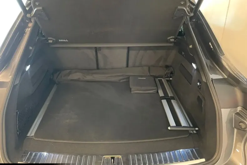 Porsche Cayenne din 2025 cu 19.222 km - oferta POR172549 - foto 13