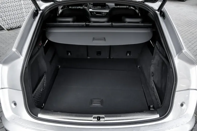 Audi Q5 din 2024 cu 11.380 km - oferta AUD172551 - foto 16