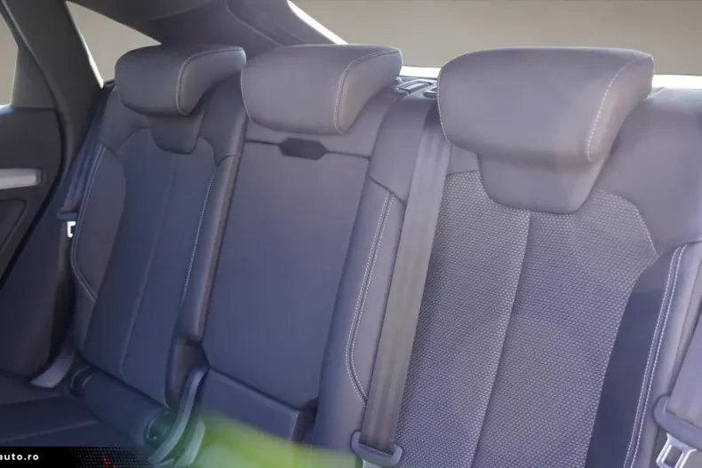 Audi Q5 din 2024 cu 8.000 km - oferta AUD172552 - foto 14