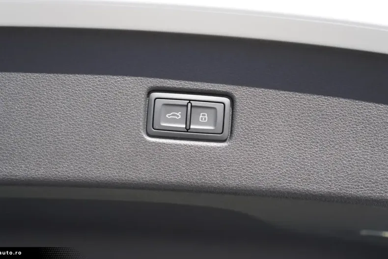 Audi Q5 din 2024 cu 8.000 km - oferta AUD172553 - foto 16