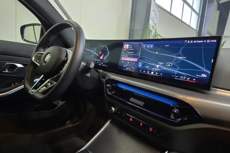 BMW 320 din 2024 cu 24.900 km - oferta BMW172555 - foto 2