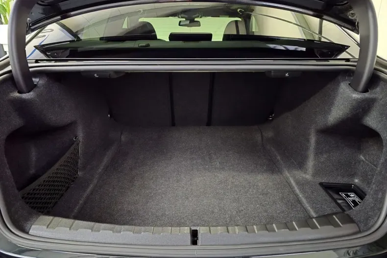 BMW 320 din 2024 cu 24.900 km - oferta BMW172555 - foto 23