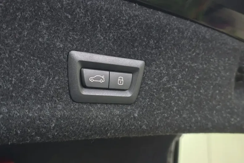 BMW 320 din 2024 cu 24.900 km - oferta BMW172555 - foto 24