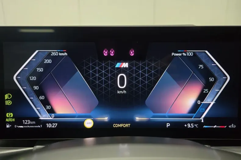 BMW 320 din 2024 cu 24.900 km - oferta BMW172555 - foto 43