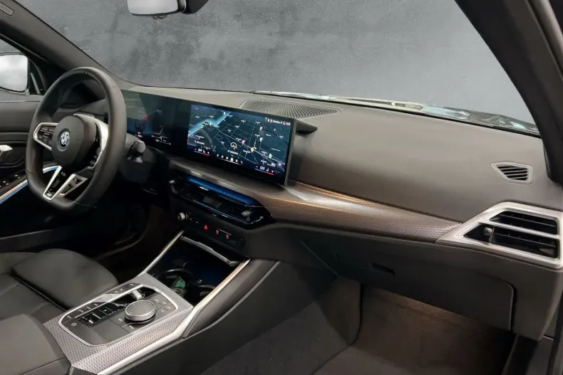 BMW 330 din 2025 cu 16.000 km - oferta BMW172556 - foto 12