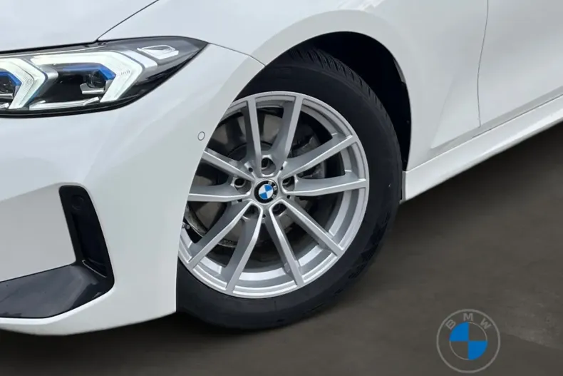 BMW 320 din 2024 cu 24.572 km - oferta BMW172559 - foto 8