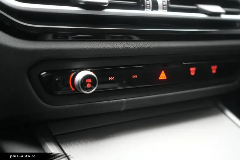 BMW 320 din 2024 cu 15.000 km - oferta BMW172565 - foto 17