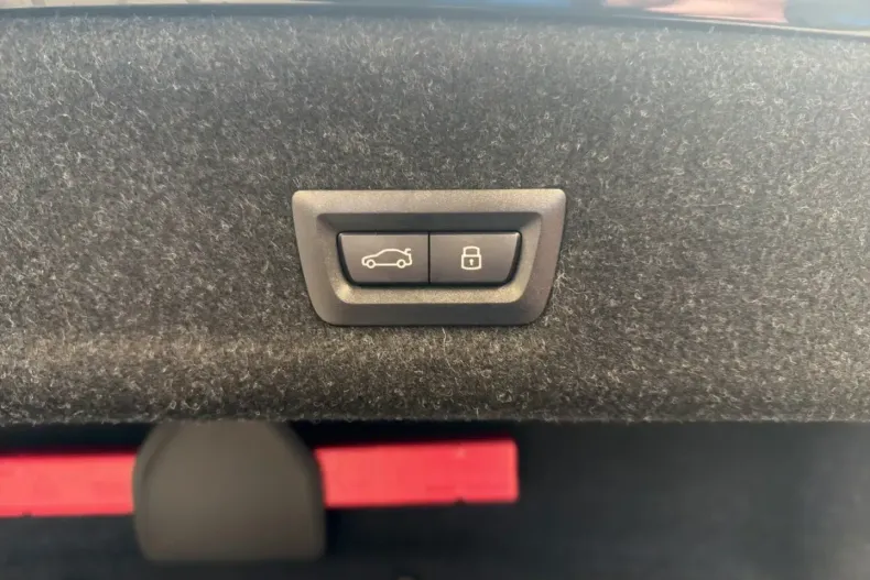 BMW 330 din 2025 cu 25.400 km - oferta BMW172567 - foto 8