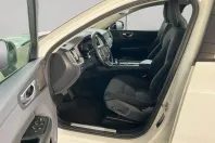 Volvo XC60 din 2021 cu 74.611 km - oferta VOL172570 - foto 8