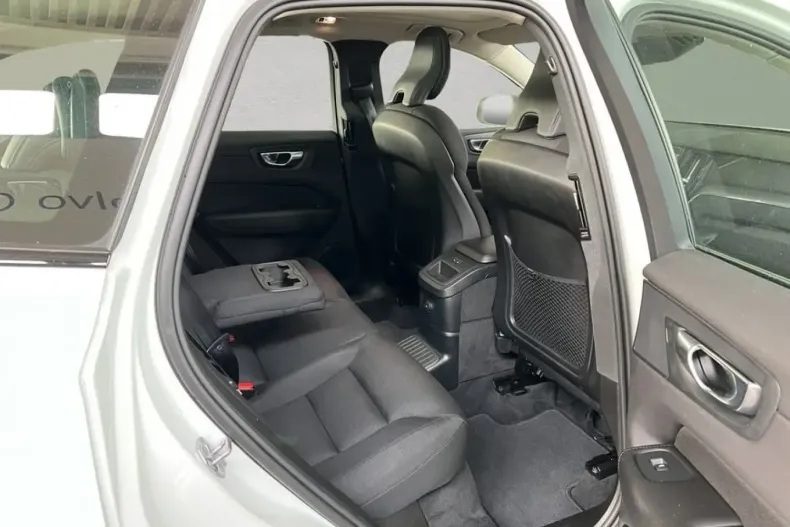 Volvo XC60 din 2021 cu 74.611 km - oferta VOL172570 - foto 20